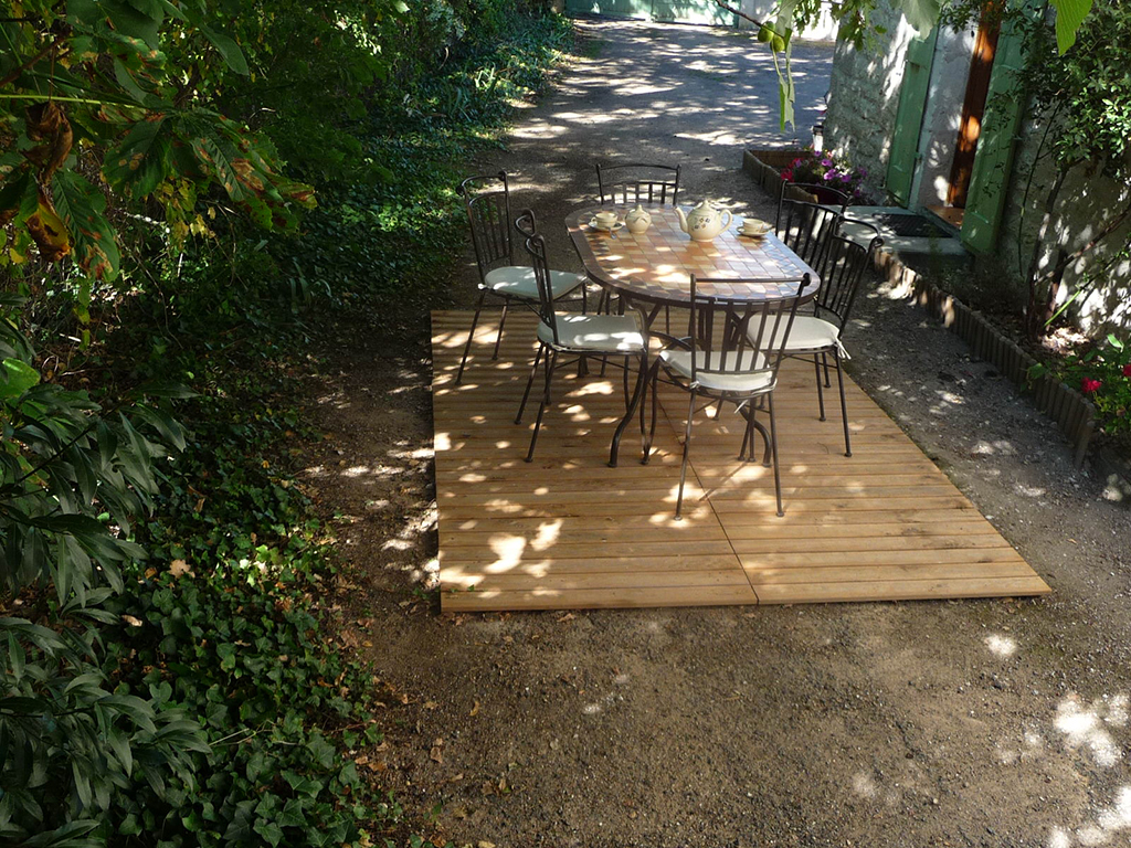 pigeonnier – gite de france – terasse exterieure